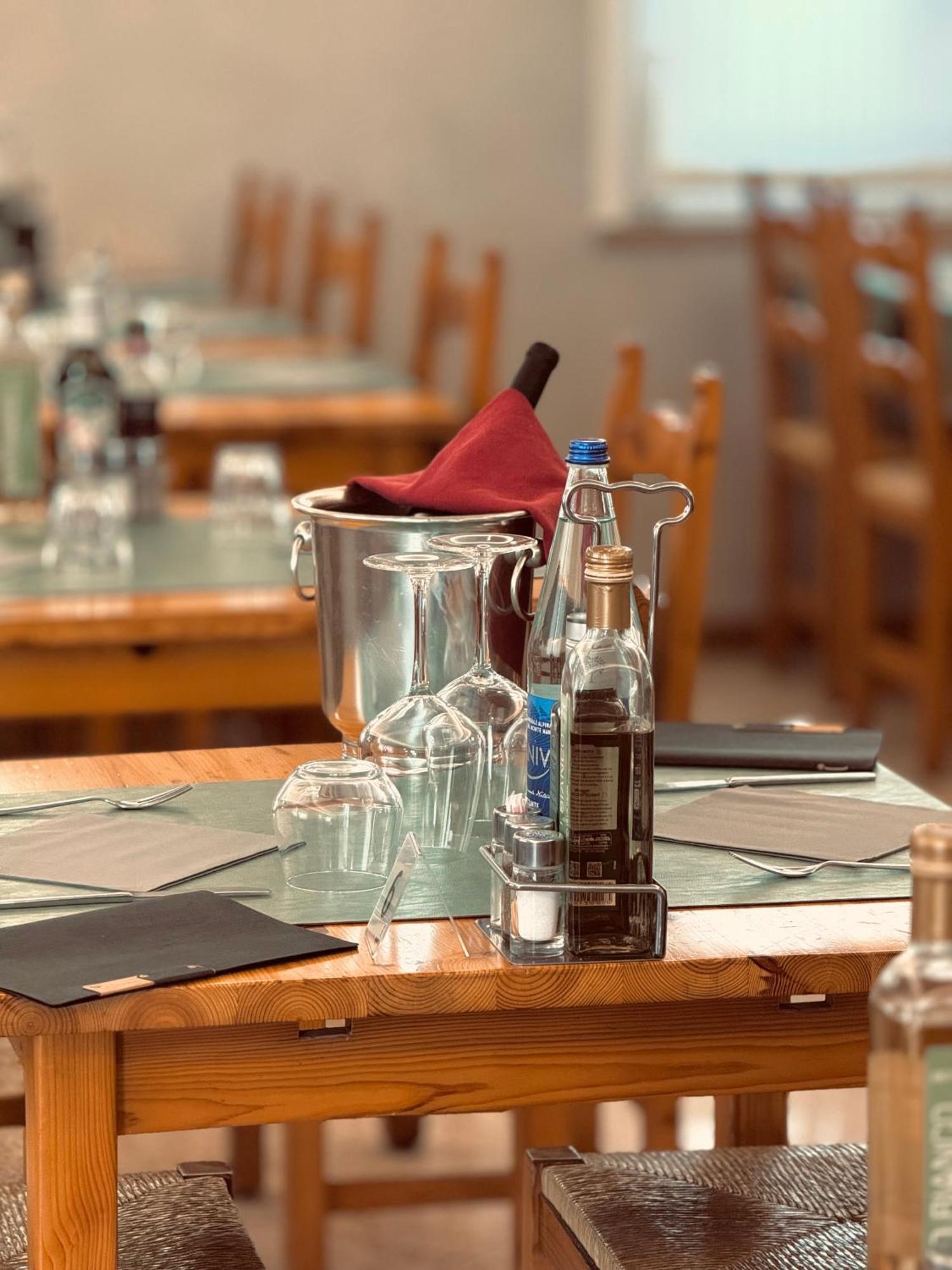 Albergo Trattoria Al Taj Sevegliano Buitenkant foto